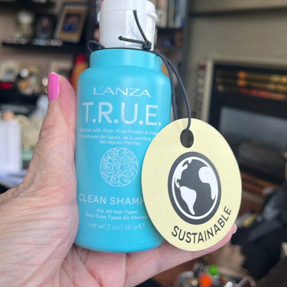 Lanza T.R.U.E. Clean Shampoo For All Hair Types.  New!